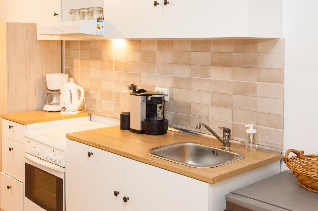 Glyfada Square Modern And Cozy Apartment Voúla Dış mekan fotoğraf